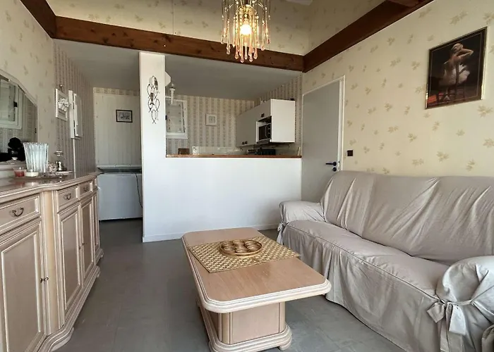 Hb010-030 3 Pieces 4 Couchages * L'Herbaudiere