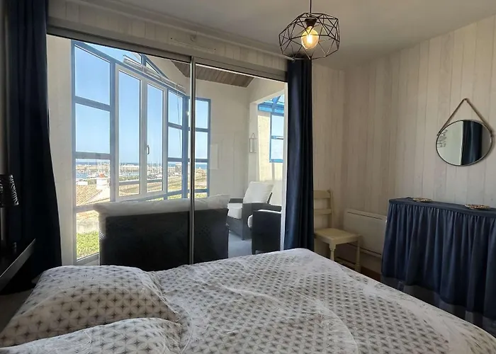 Hb010-030 3 Pieces 4 Couchages * L'Herbaudiere